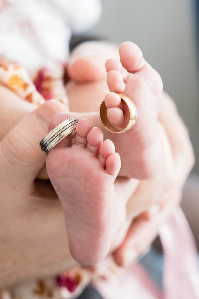newborn photographer, baby photographer, newborn nurseries, wedding rings, baby toes