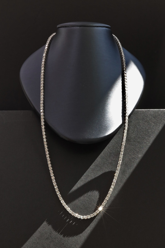 product photography, commercial photography, jewelry, diamonds, necklace